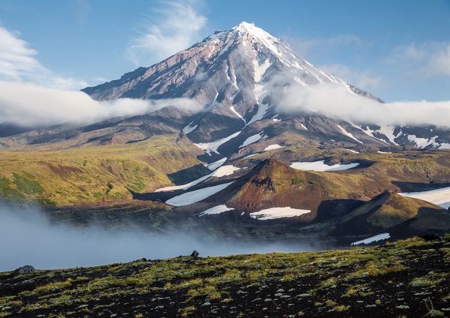俄羅斯·堪察加丨乘坐戰鬥直升機，飛臨火山國度