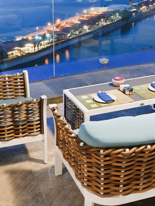 🌟 Jeddah Gems: Top Hotel Picks 🛏️✨