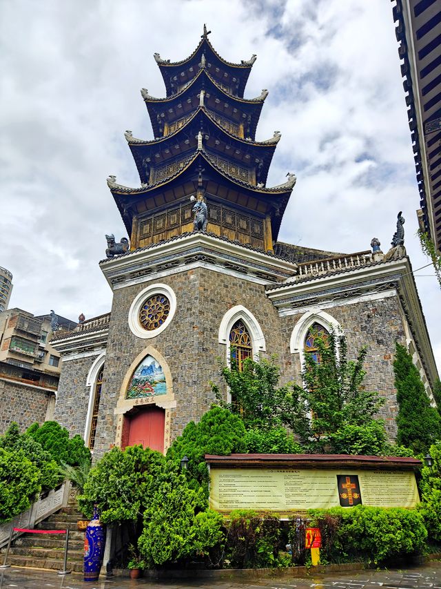貴陽標誌性建築 | 北天主教堂最佳拍照位
