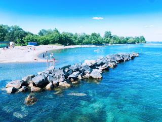 Toronto Centre Island Romantic Day Trip