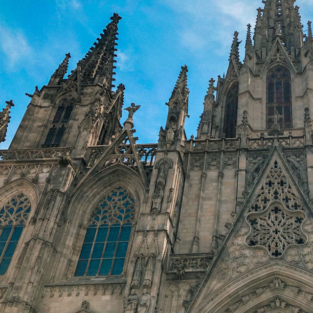 Barcelona’s Gothic Cathedral is Spectacular 🇪🇸