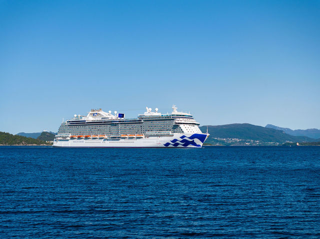 Discover the Majesty of Alaska with Our Early Booking Sale!