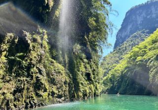 The Most Beautiful 6-Hour Rafting Feast in Chongqing