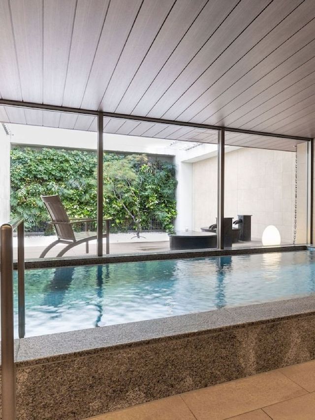 🌸 Osaka's Hidden Gem: Mitsui Garden Hotel with Onsen! 🏨✨