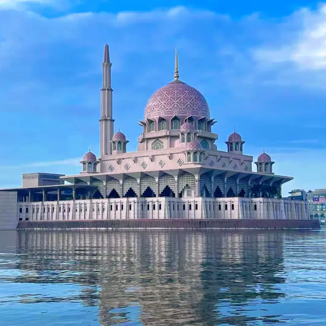 การผจญภัยที่ผสมผสานระหว่างความทันสมัยและความดั้งเดิมอย่างลงตัวในกัวลาลัมเปอร์