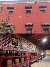 號稱塞外小五台，庫倫三大寺。