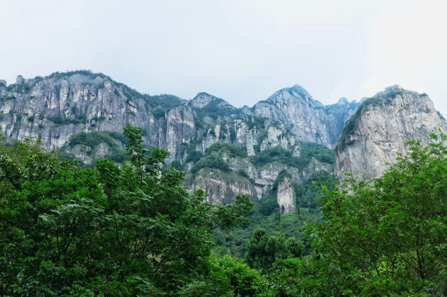 浙江溫州雁蕩山｜被譽為「東南第一山」。