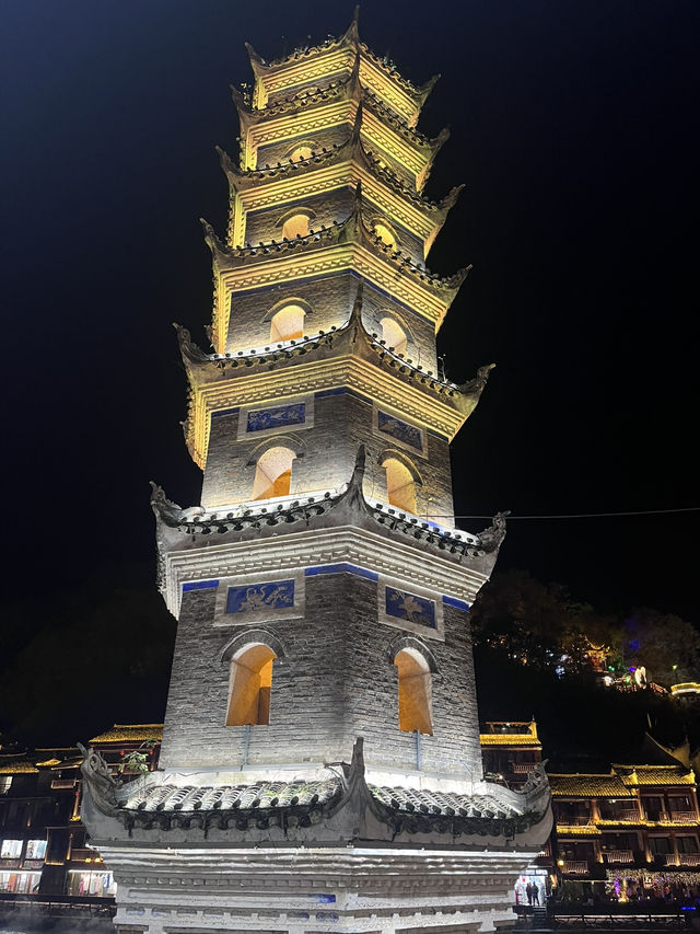 เมืองโบราณเฟิ่งหวง🐦‍🔥 (凤凰）