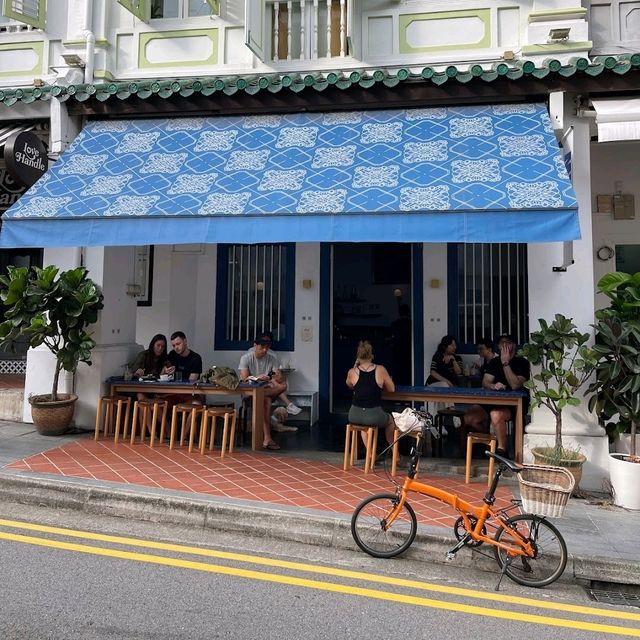 nice cafe