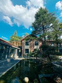 斯途·鳳凰嶼|藏在湖心小島上的工業風民宿。