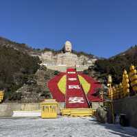 🌨️ A Winter Wonderland at Mengshan Buddha 🏔️