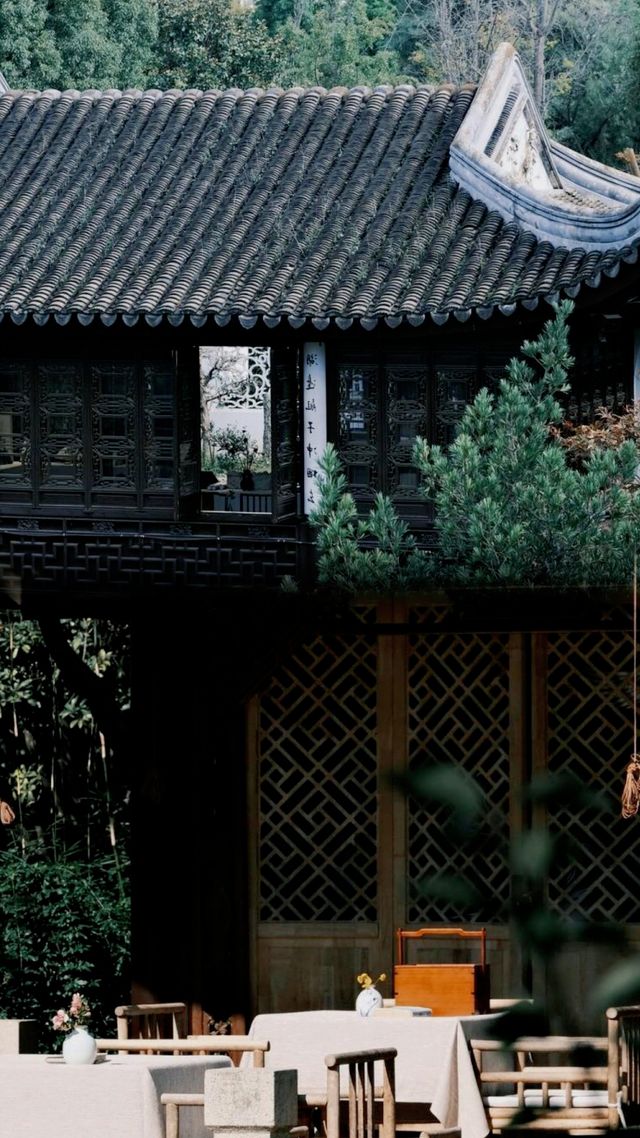 昆明園林|「你一句春不晚，我就到了真江F