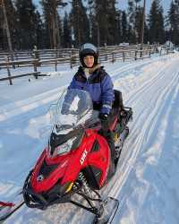 挪威朗伊爾城 | 雪地電單車探險——馳騁北極荒原！