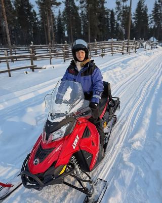 Longyearbyen, Norway | Snowmobile Adventure—Race Across the Arctic Wilderness!