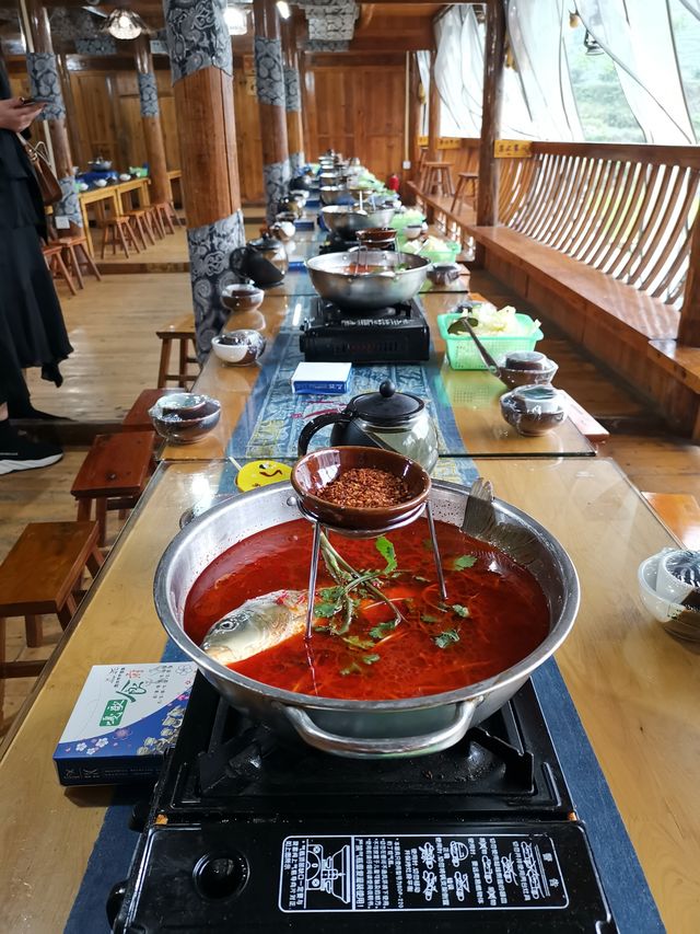西江千戶苗寨：藏在山水間的苗族綺夢