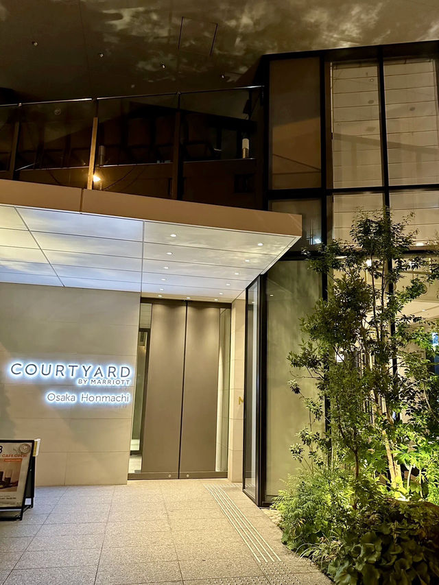 俯視城市秩序的靜謐基地：大阪本町萬怡酒店