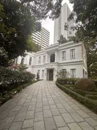 Hong Kong Park, A Stunning Garden Surrounded By Colossal Hong Kong  