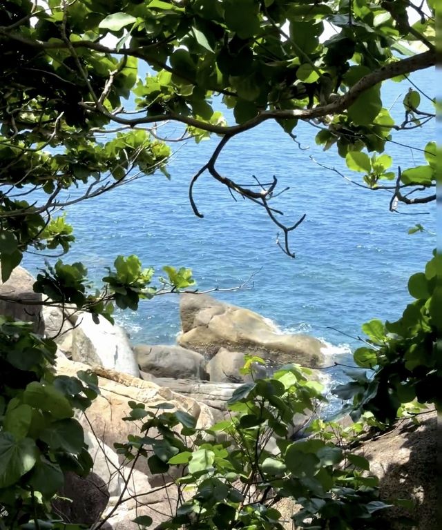 比起三亞，我更鍾意人少景靚嘅陵水小島
