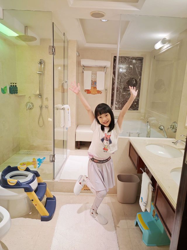 帶娃來深圳一定要住這家酒店的小黃鴨親子房！