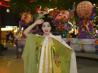 西安唐風頂流聯動！住對地方真的省一半事！