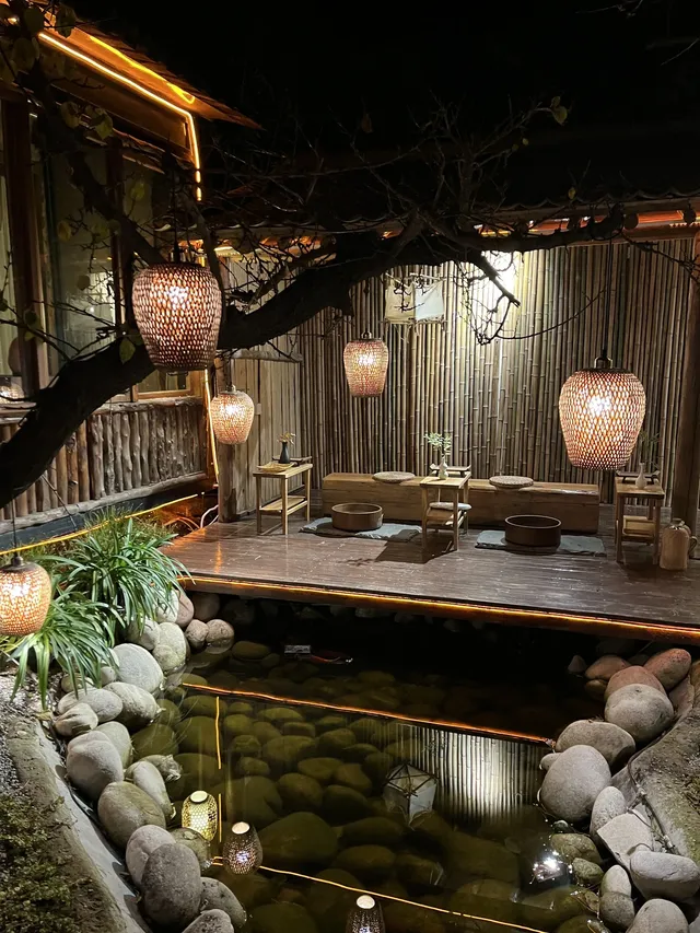 在秦嶺山脈下看星星灑下來~ 在秦嶺山脈下看星星灑下來~