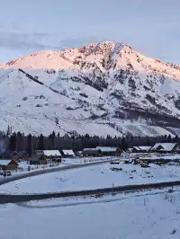 禾木封神機位被找到了！躺看日照金山