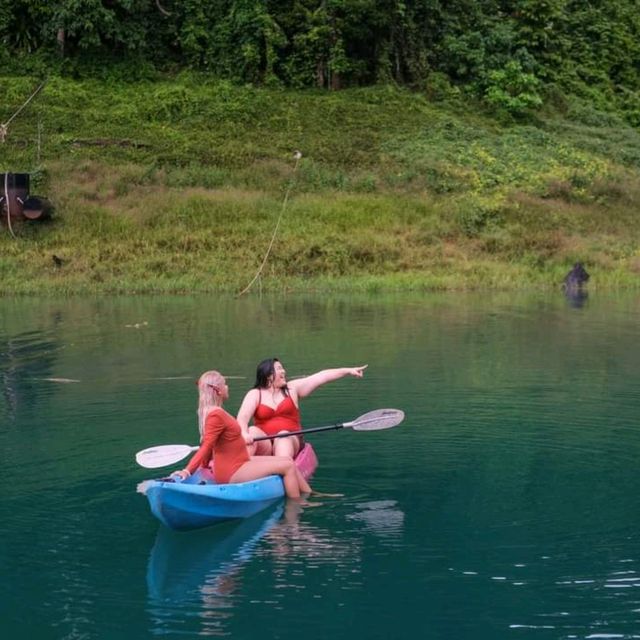 ที่พักแพเปิดใหม่ไม่นานเขื่อนเชียวหลานแพเขาสก อีโค่