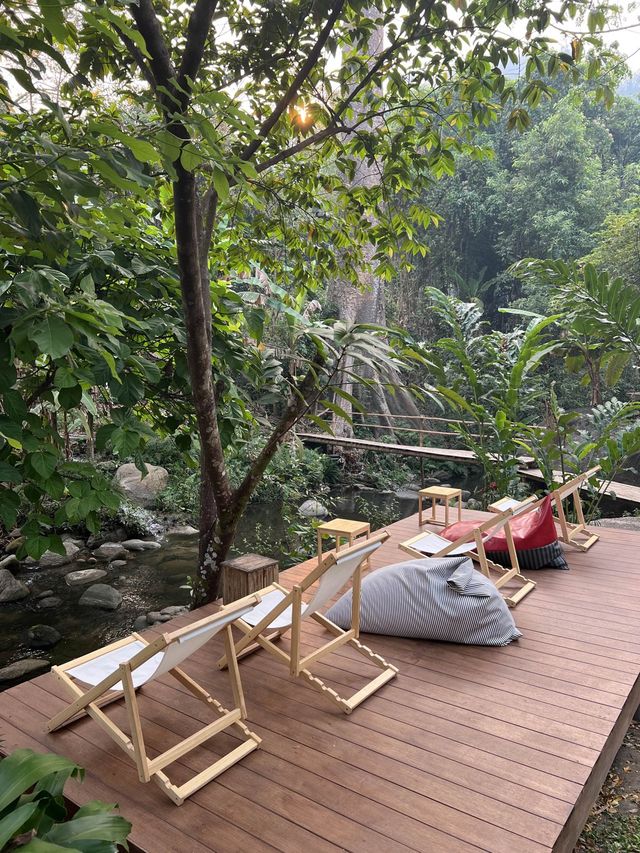 บ้านธารกล่อม ให้เสียงธรรมชาติกล่อมคุณนอน