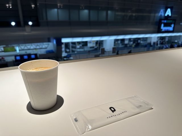 羽田空港での休憩スポット☕️ POWER LOUNGE CENTRAL(第２ターミナル)2023年GW利用