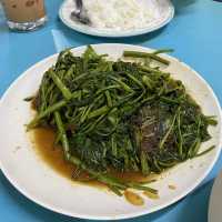 Hong Chang Frog Porridge is a MUST-TRY