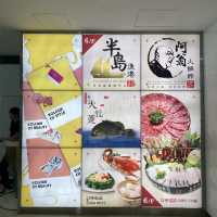 「荃灣商場」：地鐵站附近，注意行李