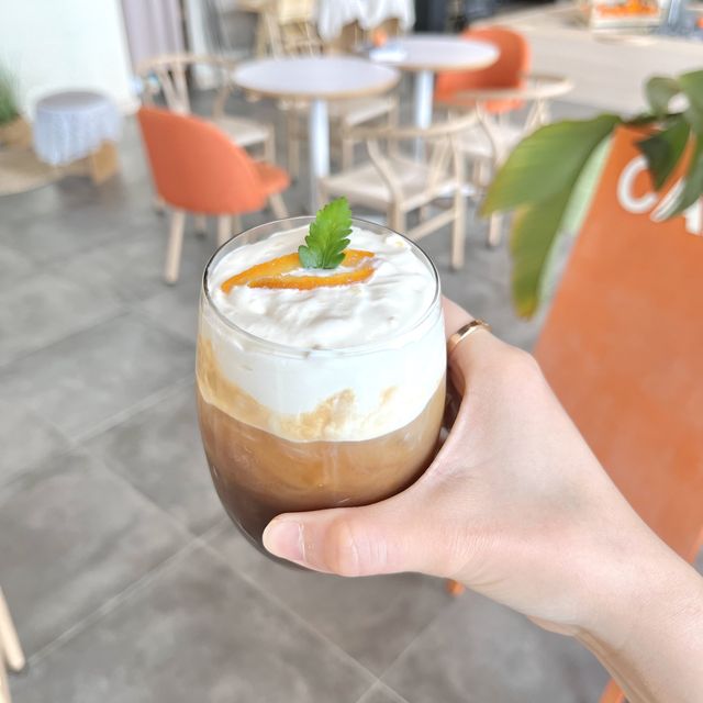 한라봉라떼와 말차라떼가 맛있는 제주 오션뷰 카페