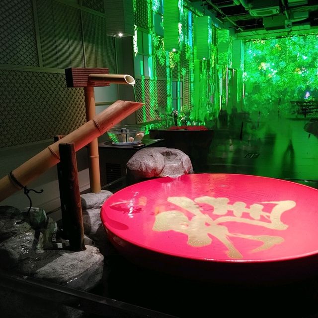 美術館のような水族館　神戸アトア（átoa）