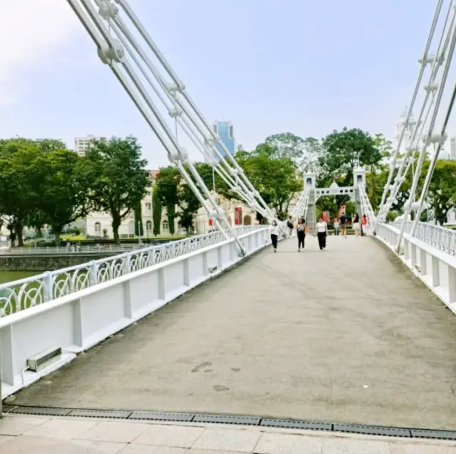 Historical Singapore Bridge