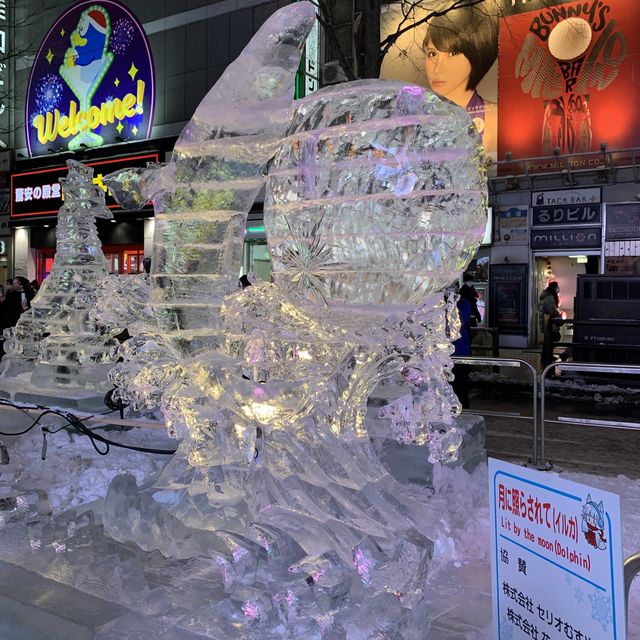 札幌　札幌観光　2023さっぽろ雪まつり　すすきの会場の氷像が芸術だった！