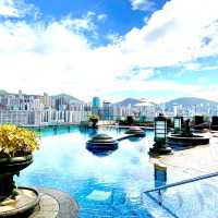 Top swimming pool Hotel in Hong kong 