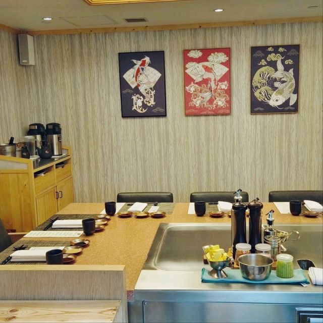日本料理鐵板燒，加上超大，豐富打卡位的花園！