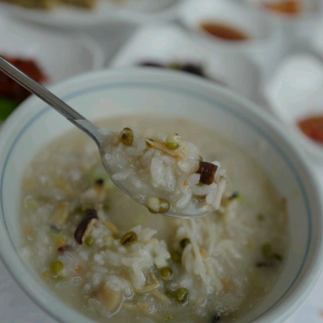 여행가는달 변산맛집 변산명인바지락죽