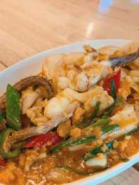 เพลิน Cafe & Restaurant