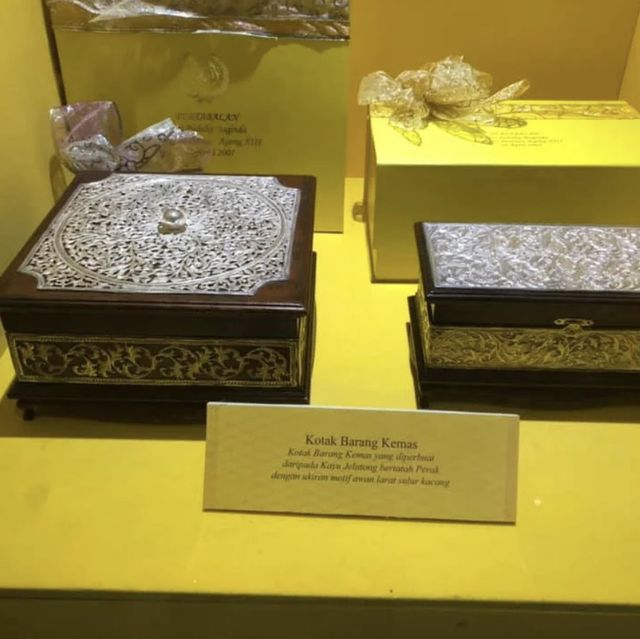 登嘉樓州立博物館：歷史悠久，文化豐富，如臨現場！🏛️🌍🔍