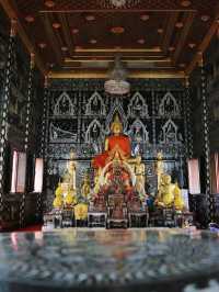 เที่ยวโบสถ์ไม้สักทองฝังมุกทรงสำเภา ณ วัดศรัทธาธรรม