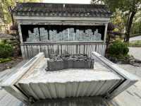 保存了多處歷史古蹟嘅九龍寨城公園