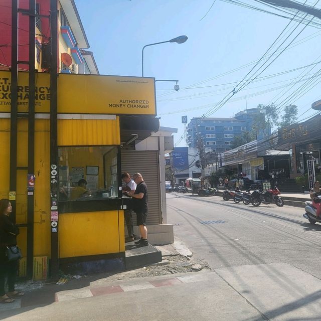 파타야 부아카오 서프라이즈BBQ