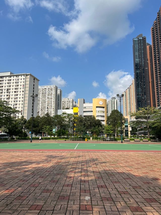 ขอพรให้มีแต่สิ่งดีๆพัดเข้ามาที่วัดแชกงหมิว 