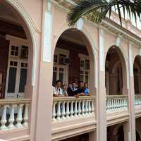 👨‍🎓🇭🇰 Prestigious, Historic University in Hong Kong! 
