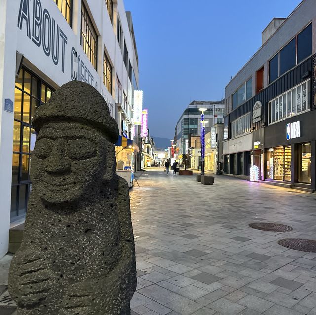 야경이 멋있는 쇼핑의 거리 🛍️ 제주 칠성로