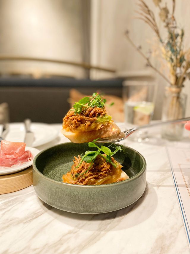 《🍴將軍澳海旁浪漫餐廳｜入門法國菜🇫🇷人均約$400享8道精緻菜》