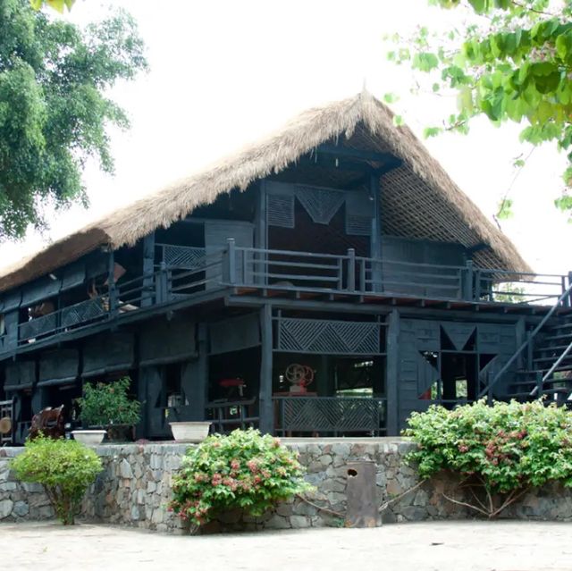 Làng Cà phê Trung Nguyên