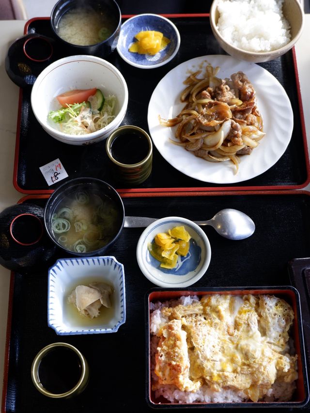 日本餐廳篇，十和田湖畔休屋吃滑蛋豬扒丼