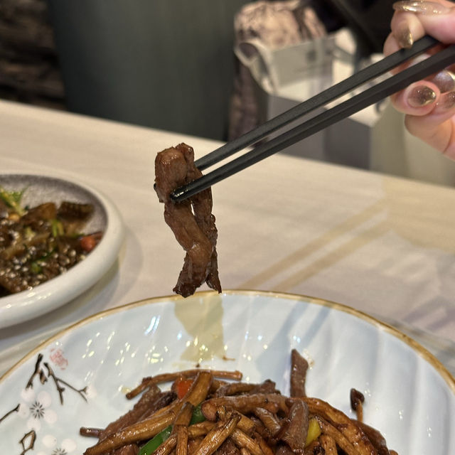 北上覓食！羲和雅苑．片皮鴨．價錢平過香港一半